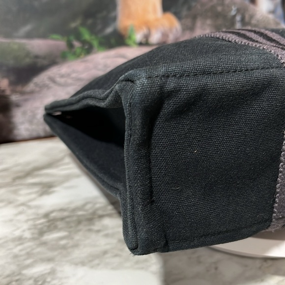 HERMES PM TOTE BAG IN VERY GOOD CONDITION. - Picture 8 of 14